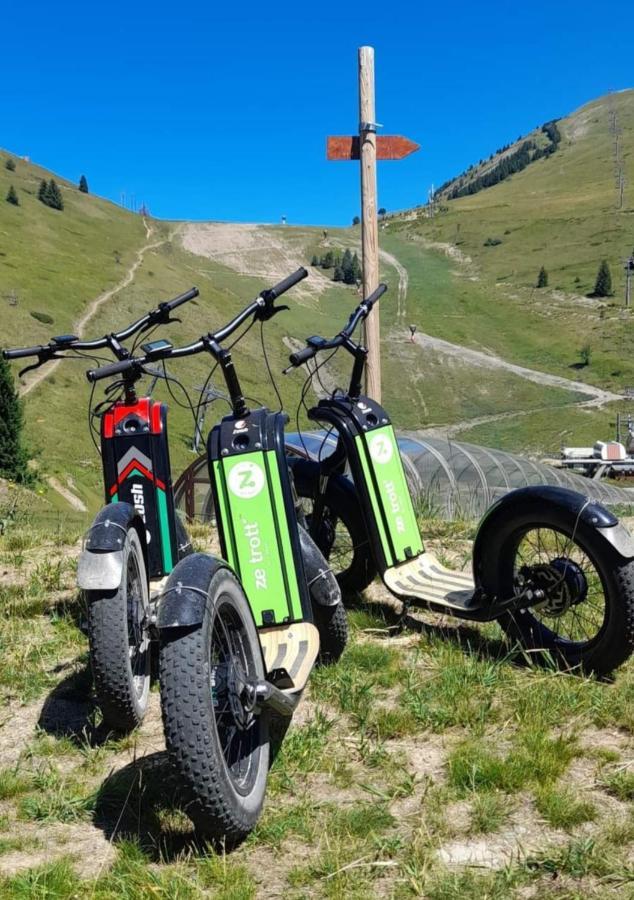Auris Les Gentianes Station Alpe Huez Apartamento Exterior foto