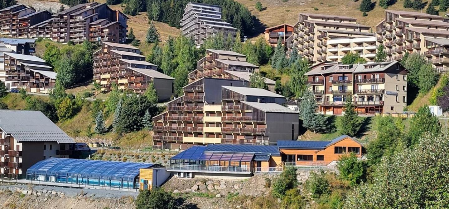 Auris Les Gentianes Station Alpe Huez Apartamento Exterior foto